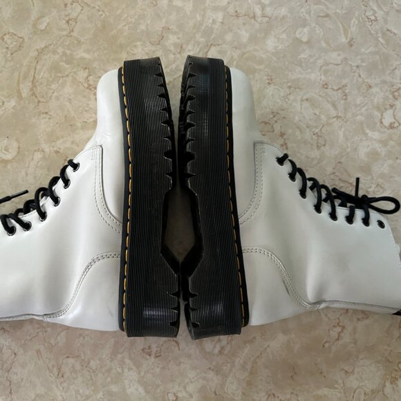 Dr. Martens Sz 8 Womens Jadon White Leather Platform Boot Lace Up Zip IN - Picture 8 of 13